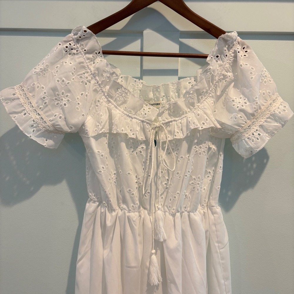 Off-Shoulder White Midi Dress with Eyelet Trim - Picture 4 of 16